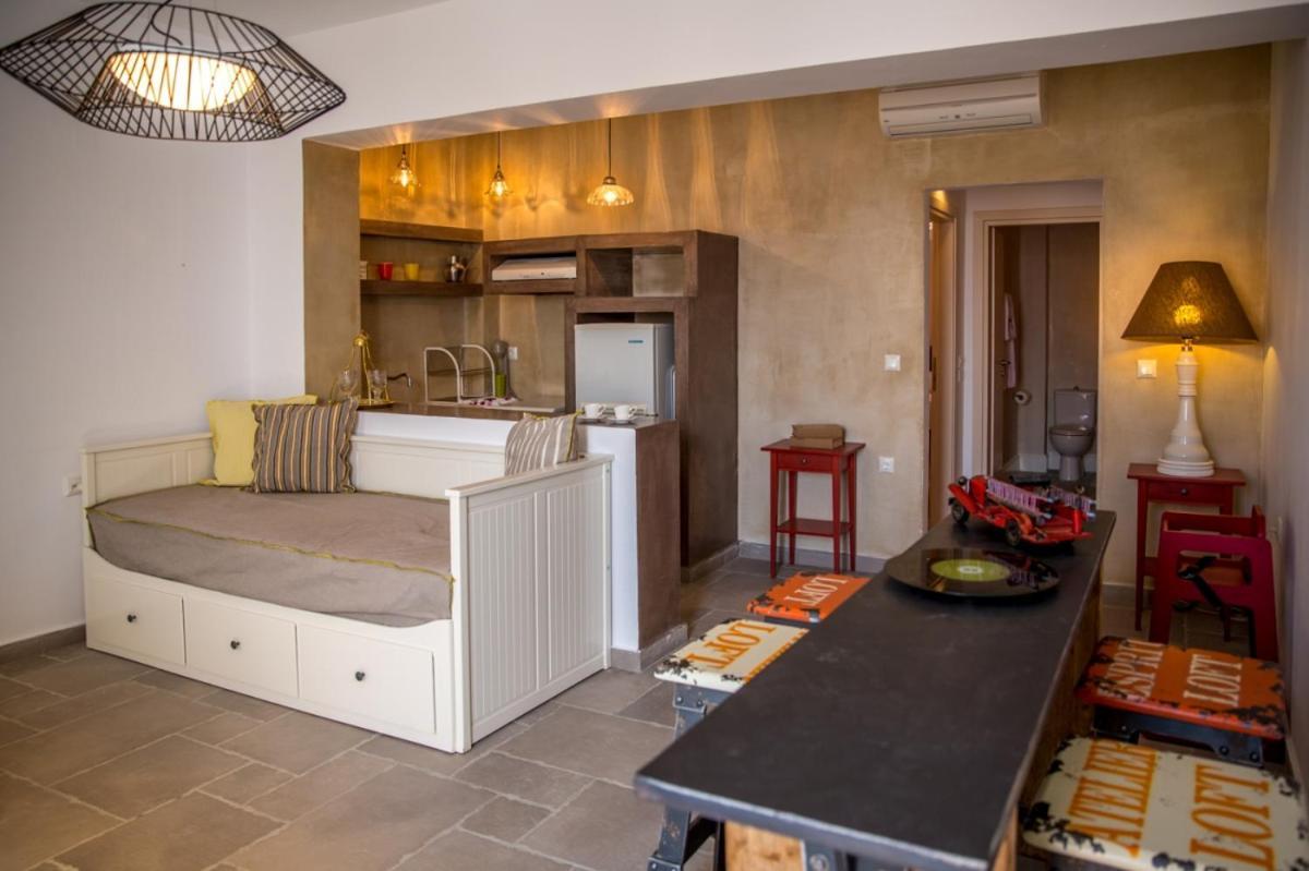 Chic & Modern Apartments With Swim Access Hálki Kültér fotó